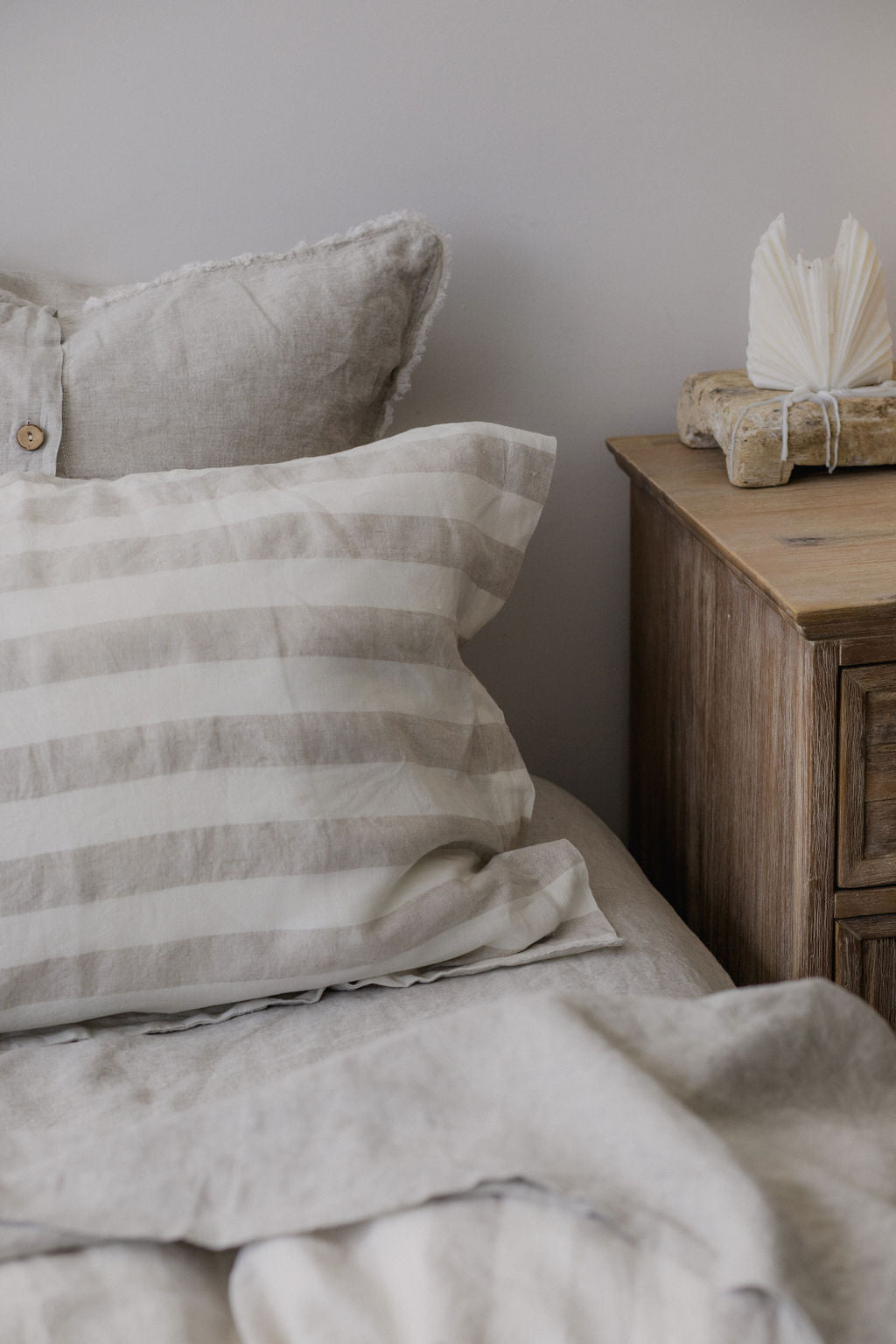 “Noemi” Linen Pillowcases