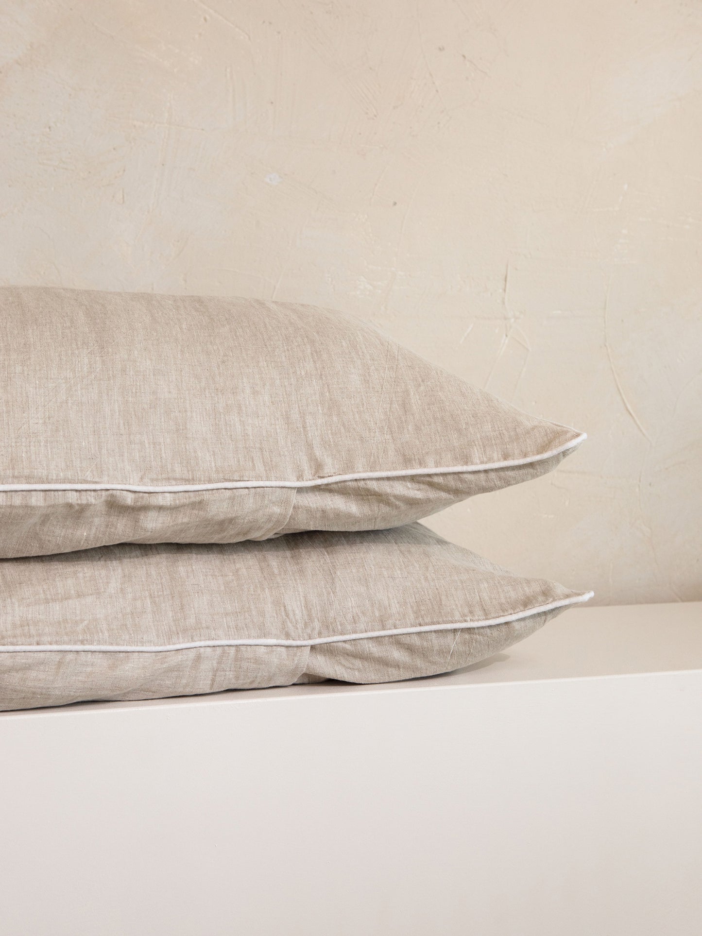 "Rowie" Piped Linen Pillowcases