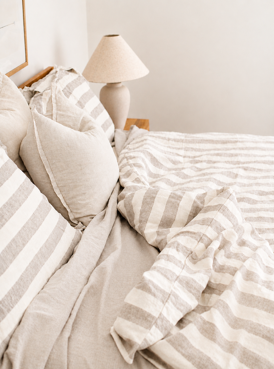 “Noemi” Linen Duvet Cover