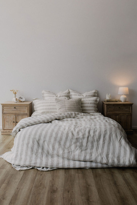 “Noemi” Linen Duvet Cover