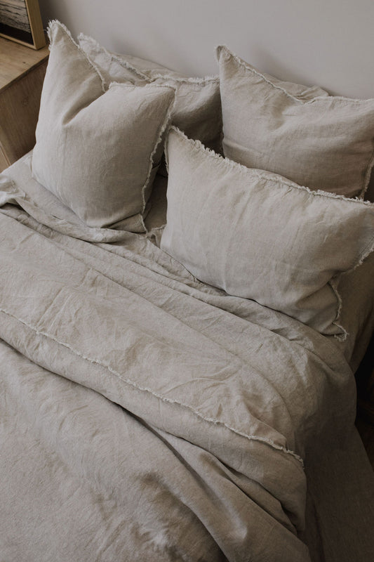 “Sable” Frayed Linen Duvet Cover