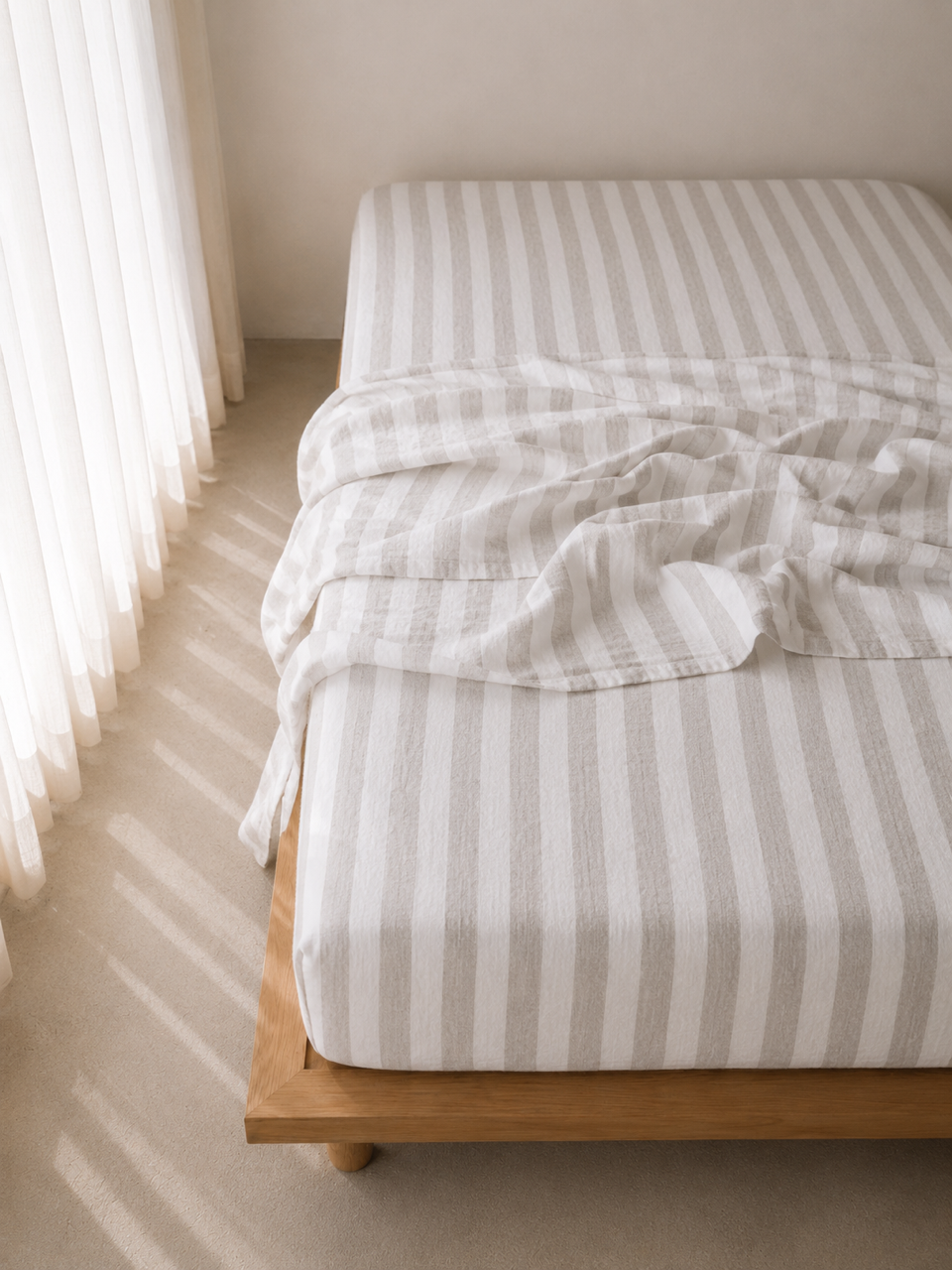 “Noemi” Linen Fitted Sheet