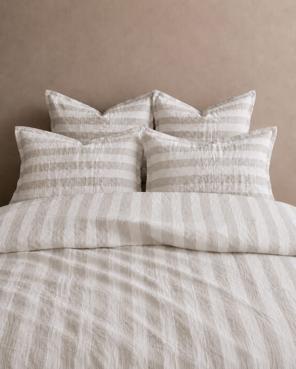 “Noemi” Linen Duvet Cover