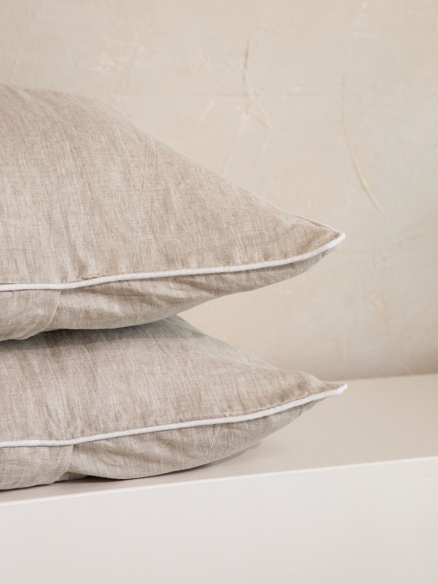 "Rowie" Piped Linen Pillowcases