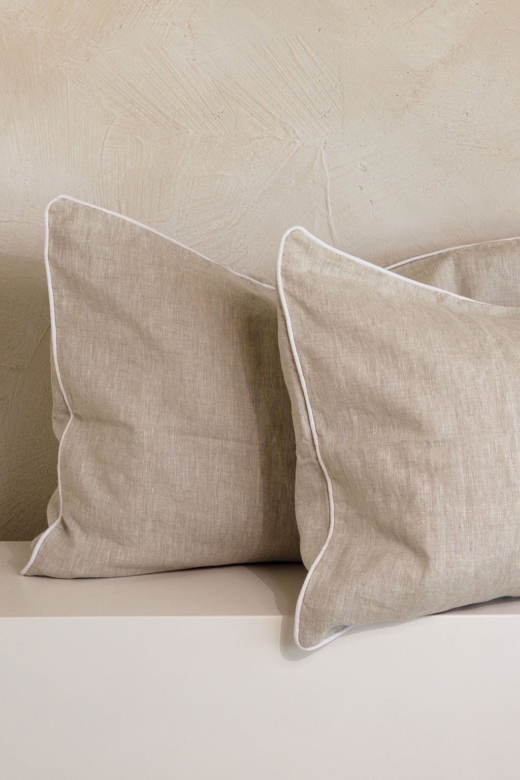 "Rowie" Piped Linen Pillowcases